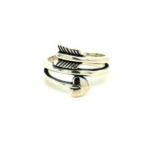 James Avery 925 Heart & Arrow Ring